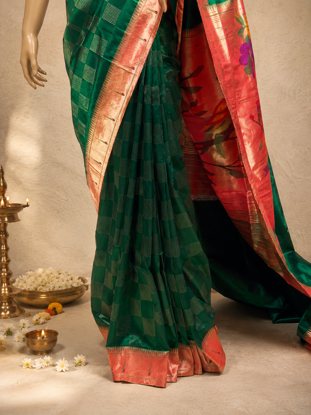 Paithani Muniya Brocade with Full-Body Lining, Checks and Fancy Pallu